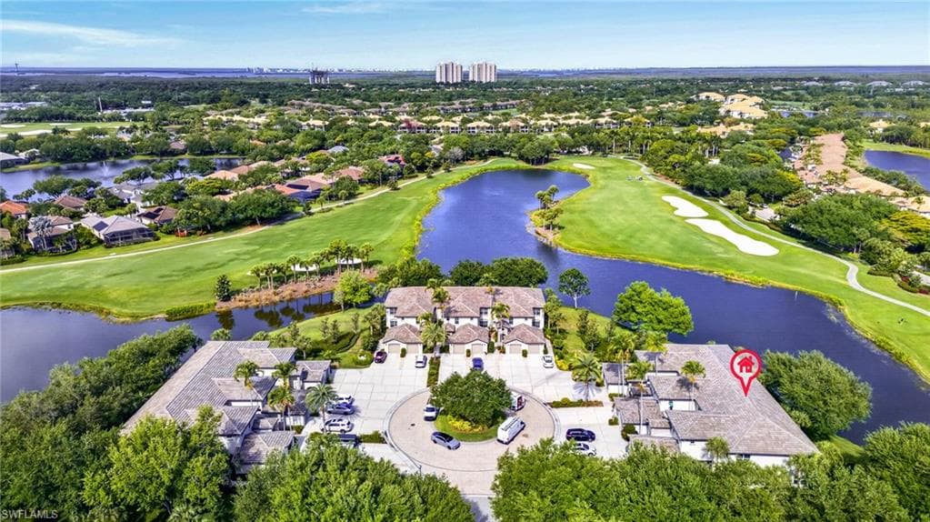 8251 Southern Hills CT 203-26
