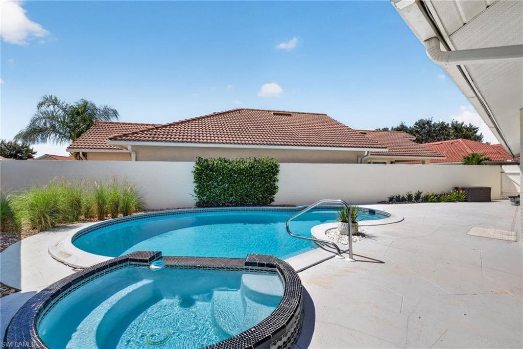 11055 Longshore WAY W-32