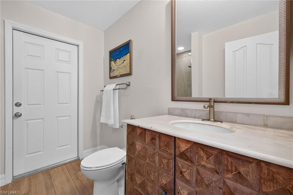 11055 Longshore WAY W-24