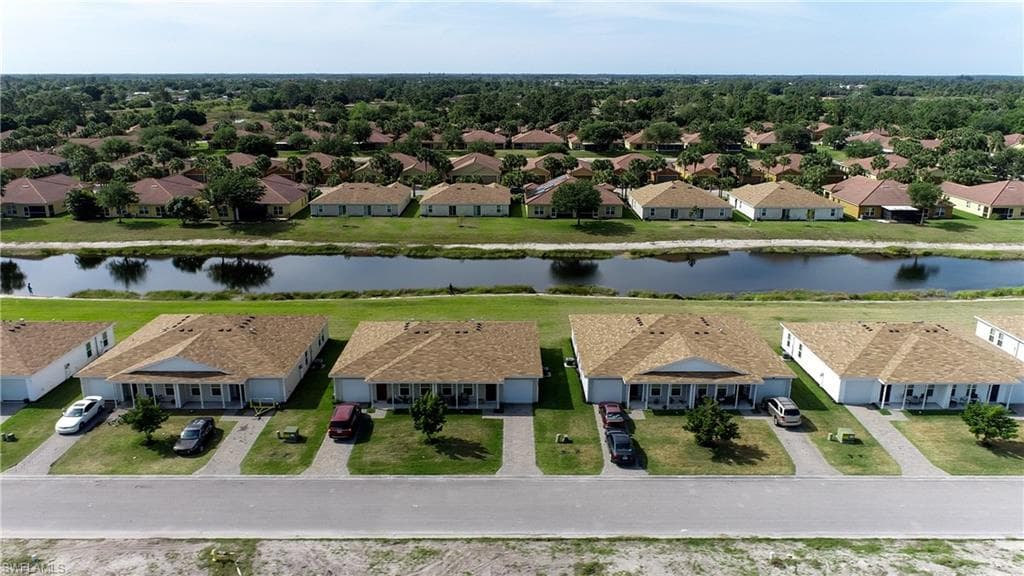 18303 Gibraltar LN-32