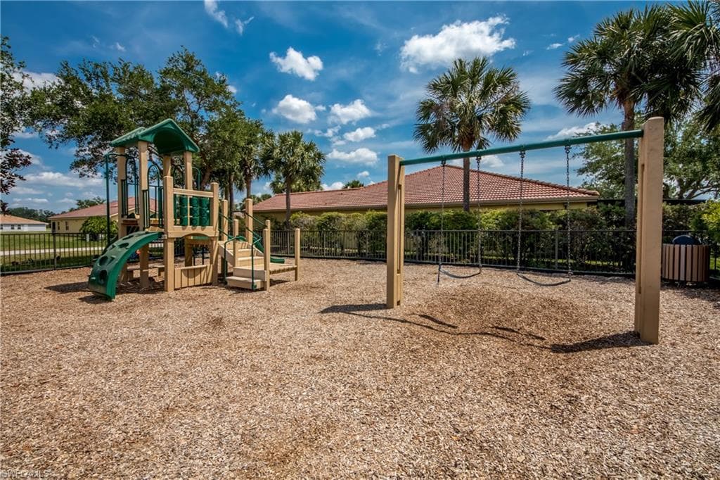 18303 Gibraltar LN-28