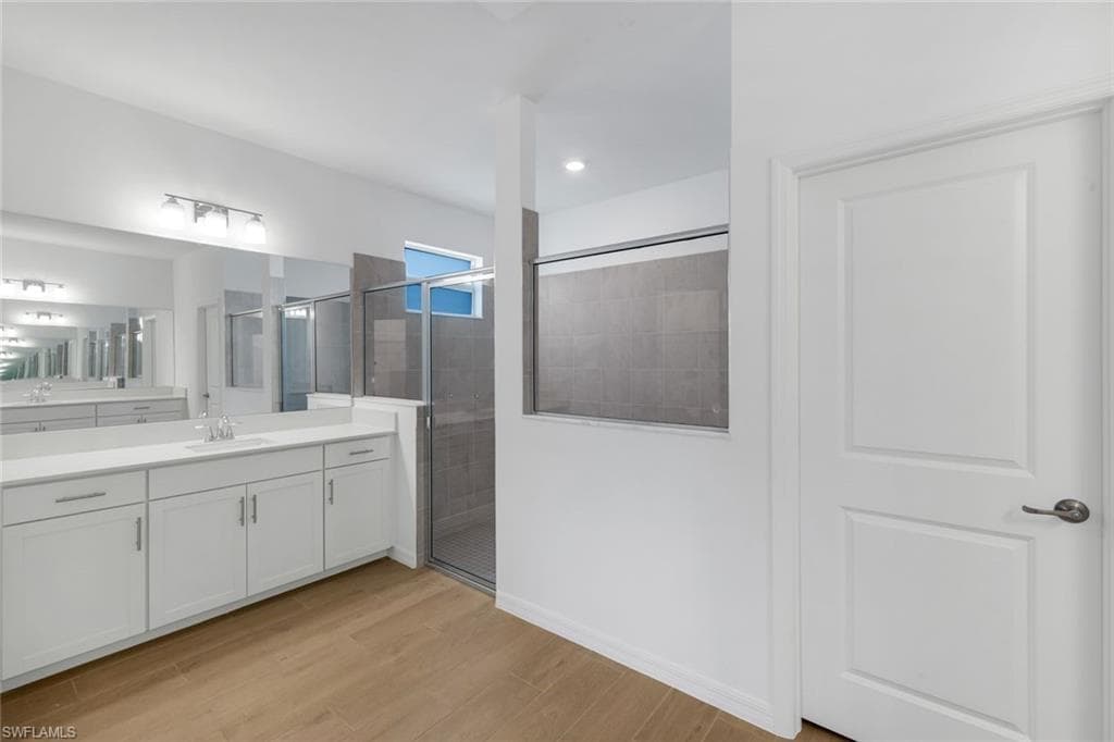 5180 Sugarwood DR-22