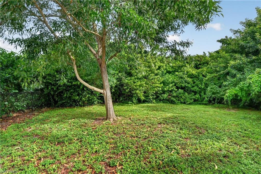 3177 Woodside AVE-35