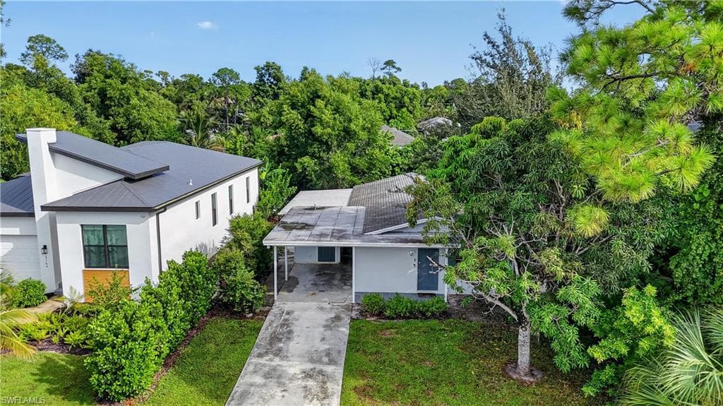 3177 Woodside AVE-39
