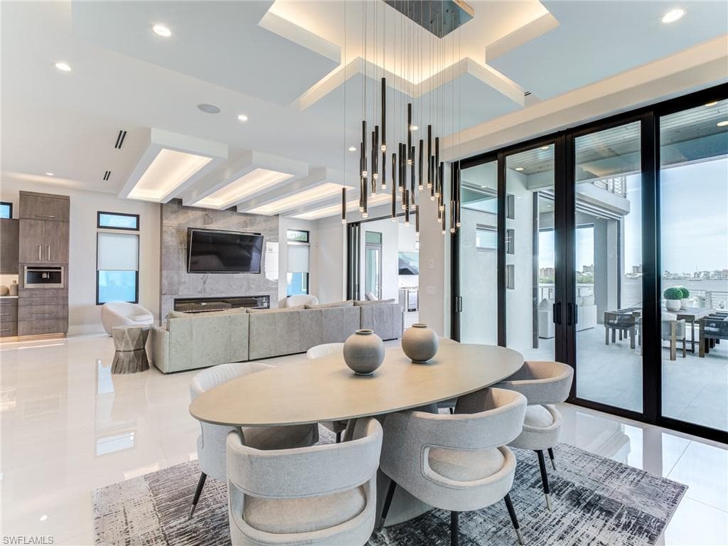 841 San Carlos DR-13