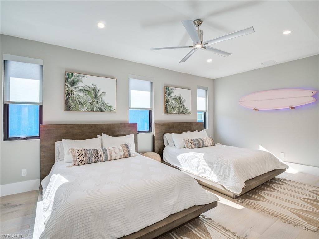 841 San Carlos DR-32
