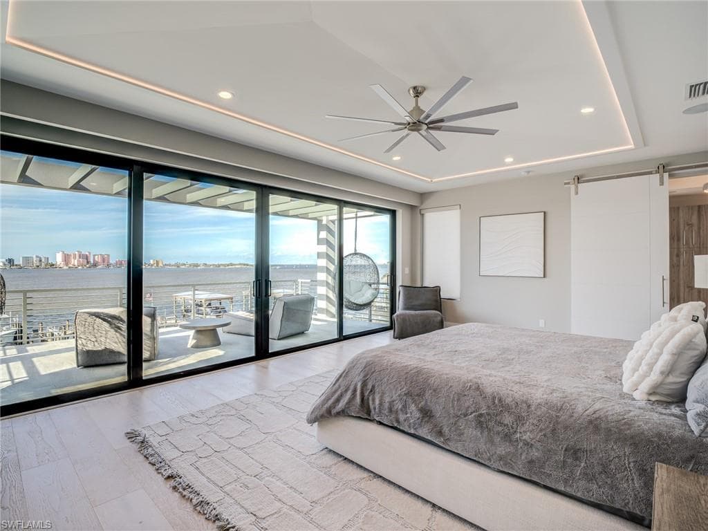 841 San Carlos DR-28