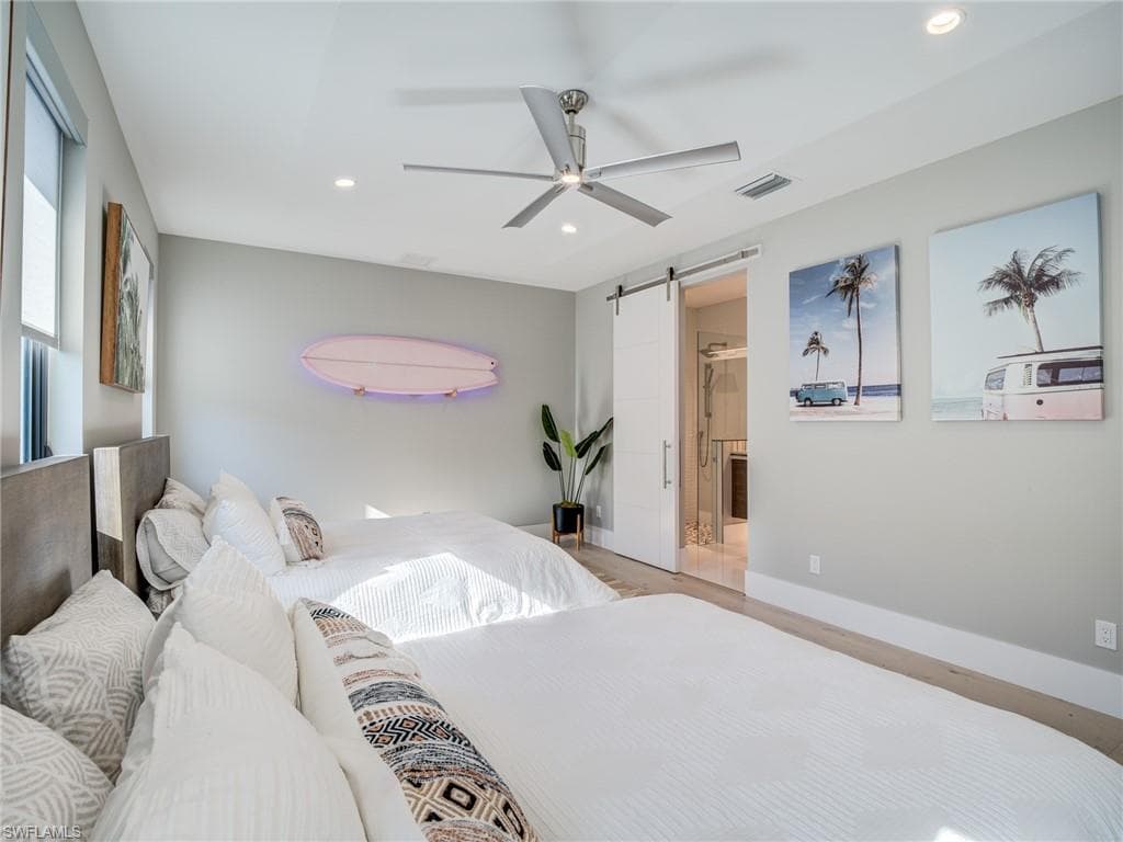 841 San Carlos DR-33