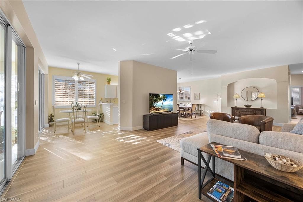 3401 Tralee CT 202-7