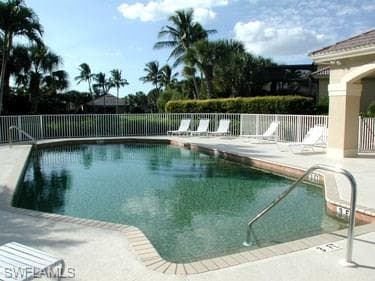 2312 Island Cove CIR-18