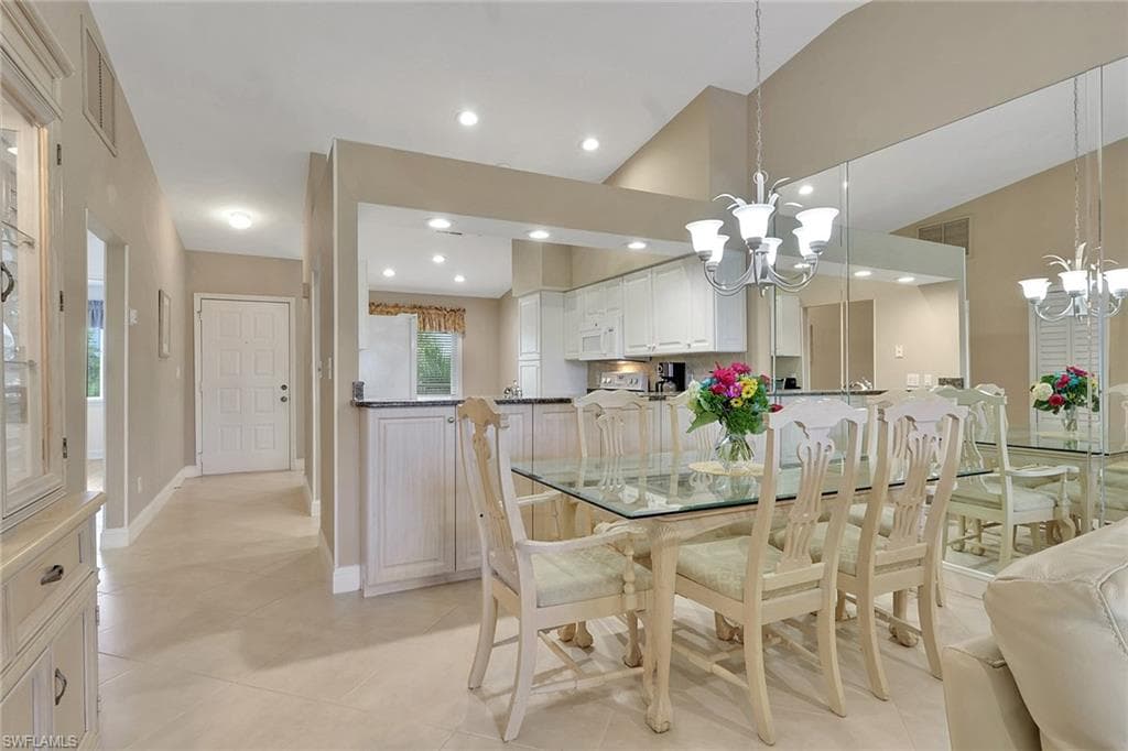 400 Fox Haven DR 4310-12