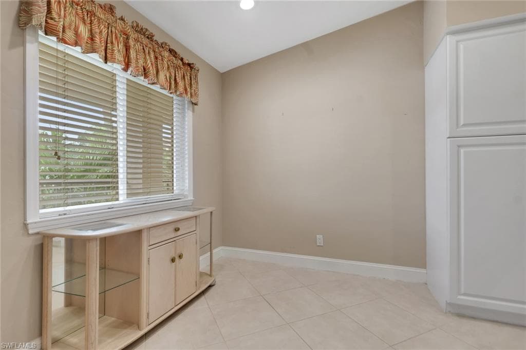 400 Fox Haven DR 4310-11