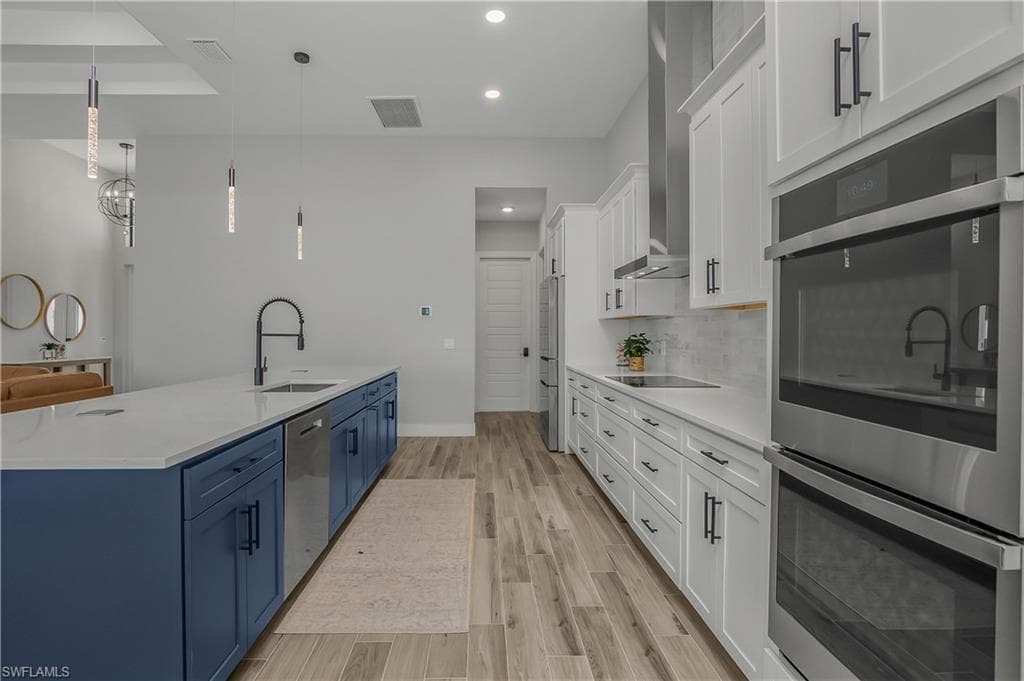 2819 35th LN-9