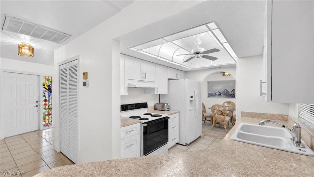 2244 SE 27th TER-17