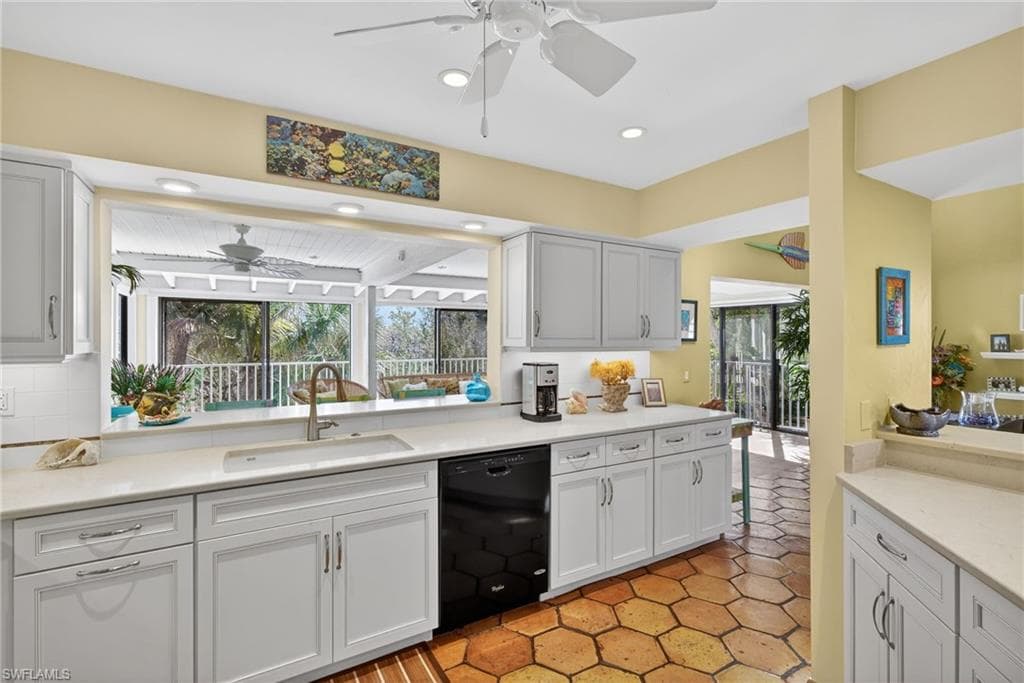 5312 Ladyfinger Lake RD-13