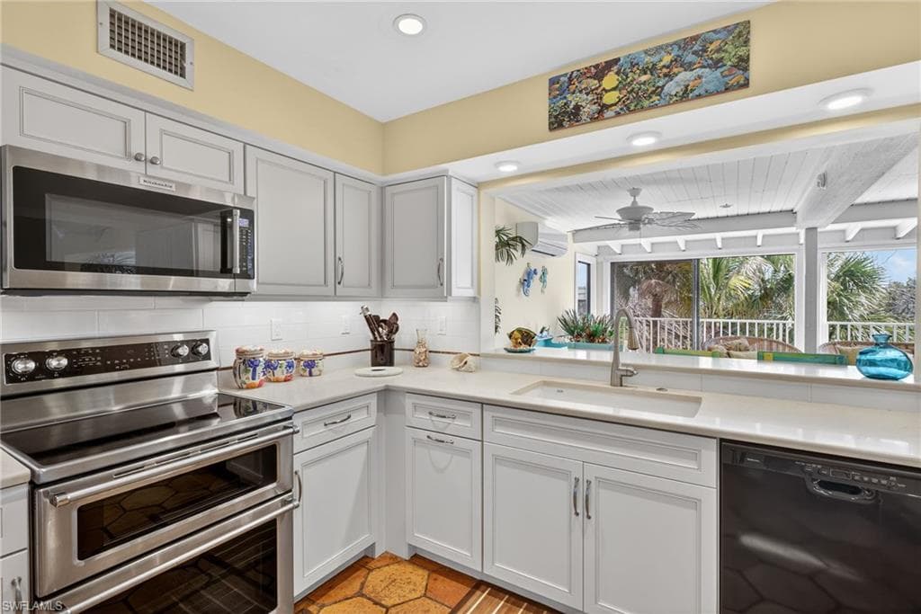 5312 Ladyfinger Lake RD-14