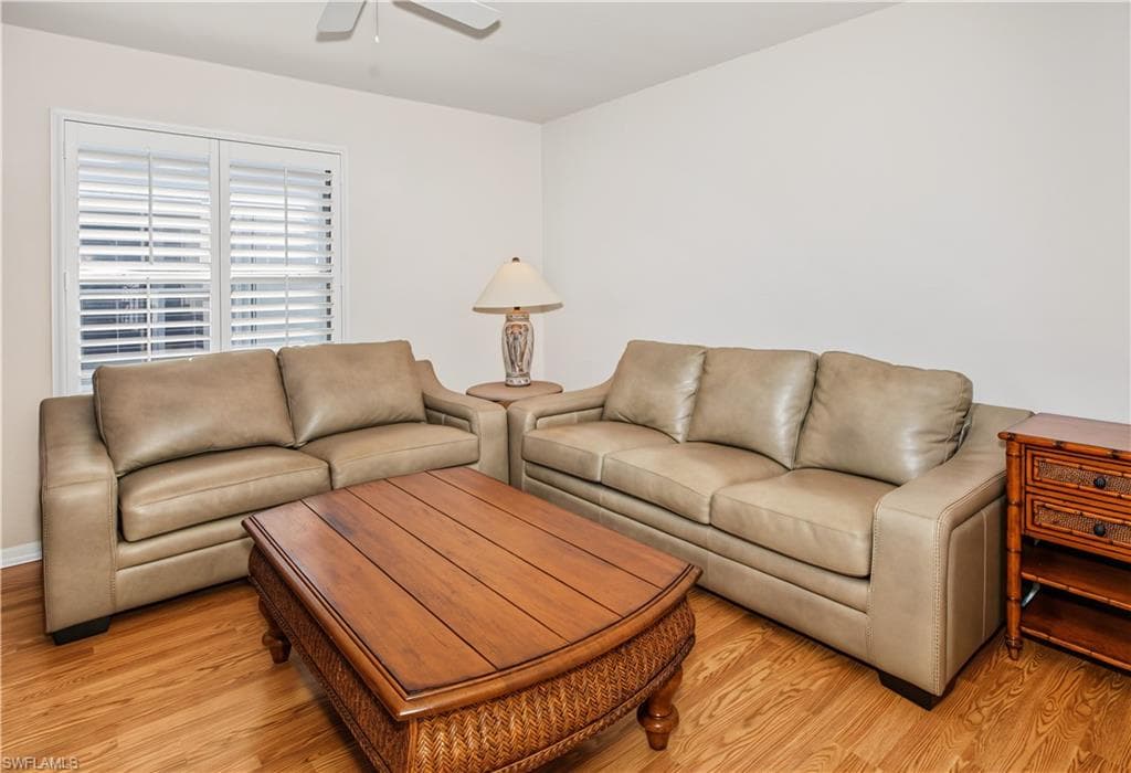 3762 Sabal Springs BLVD-19
