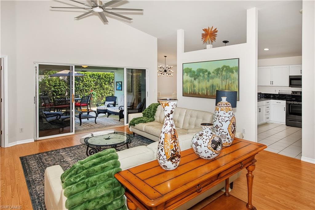 3762 Sabal Springs BLVD-13