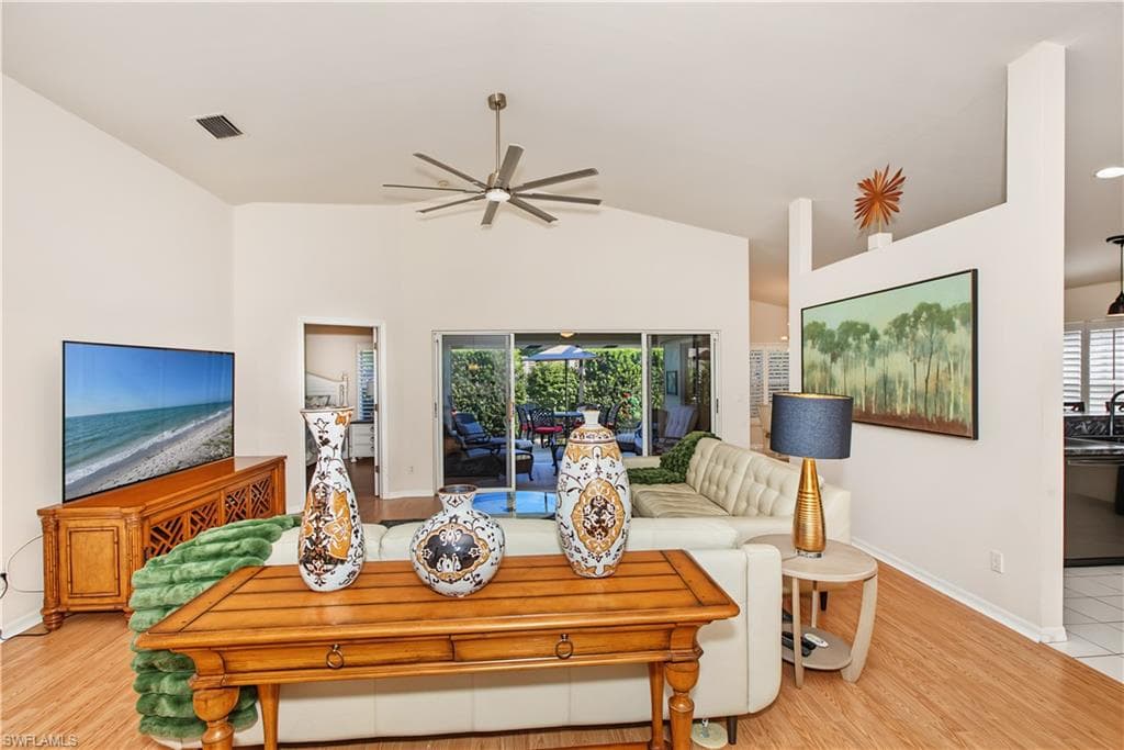 3762 Sabal Springs BLVD-10