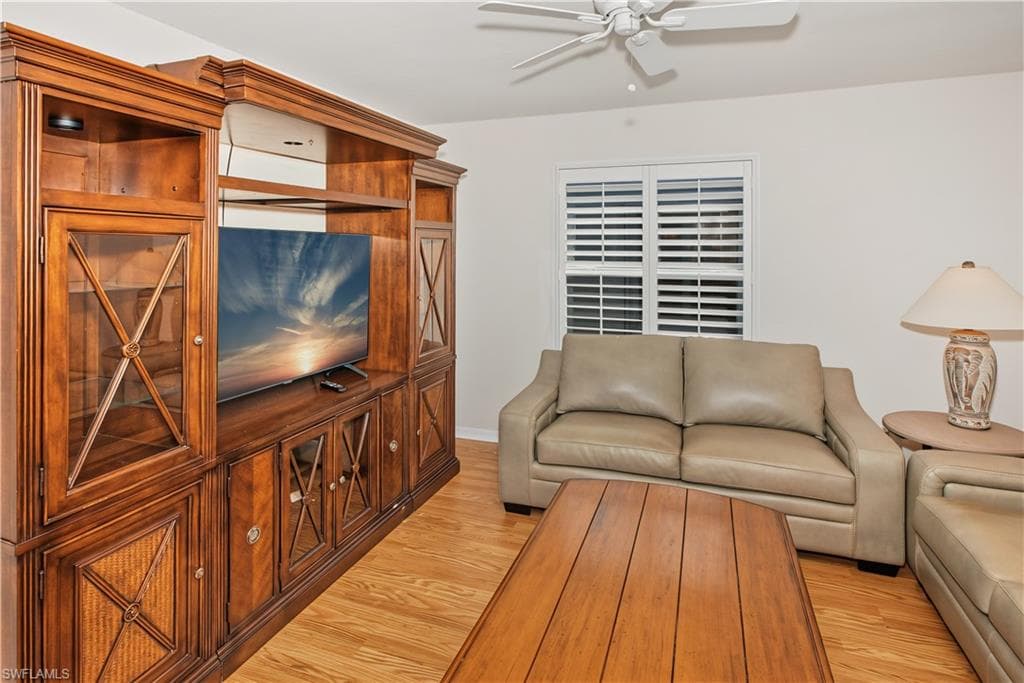 3762 Sabal Springs BLVD-18