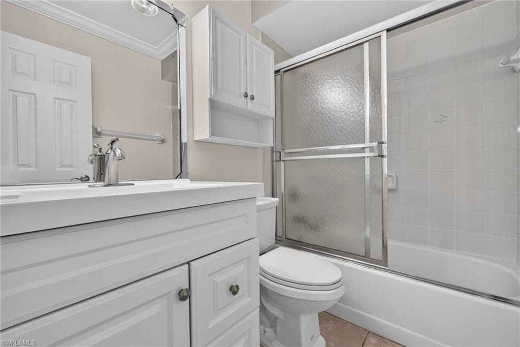 423 Cape Coral PKWY W 202-17