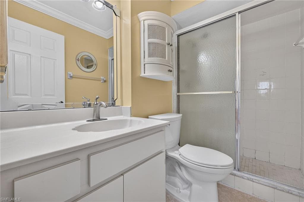 423 Cape Coral PKWY W 202-14