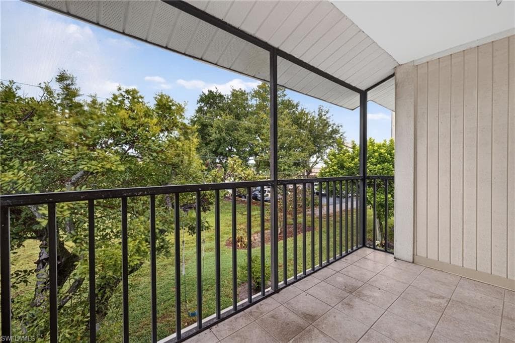 423 Cape Coral PKWY W 202-19