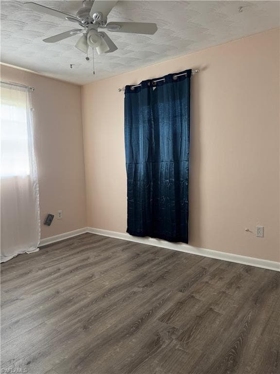 382 Ottumwa AVE-12