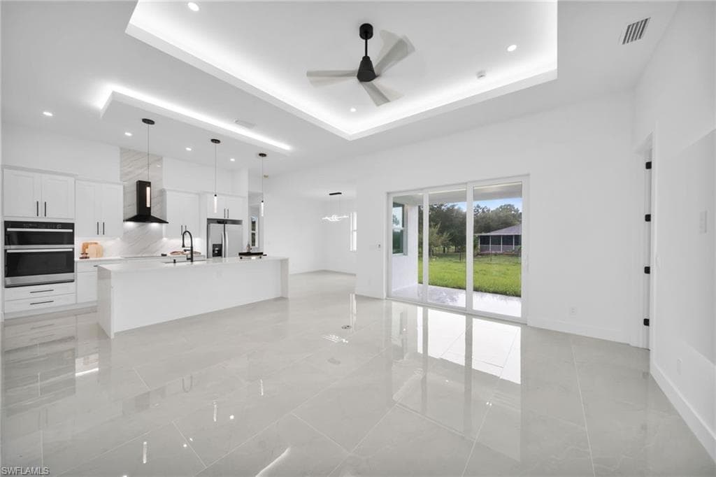 3901 39th ST SW-3