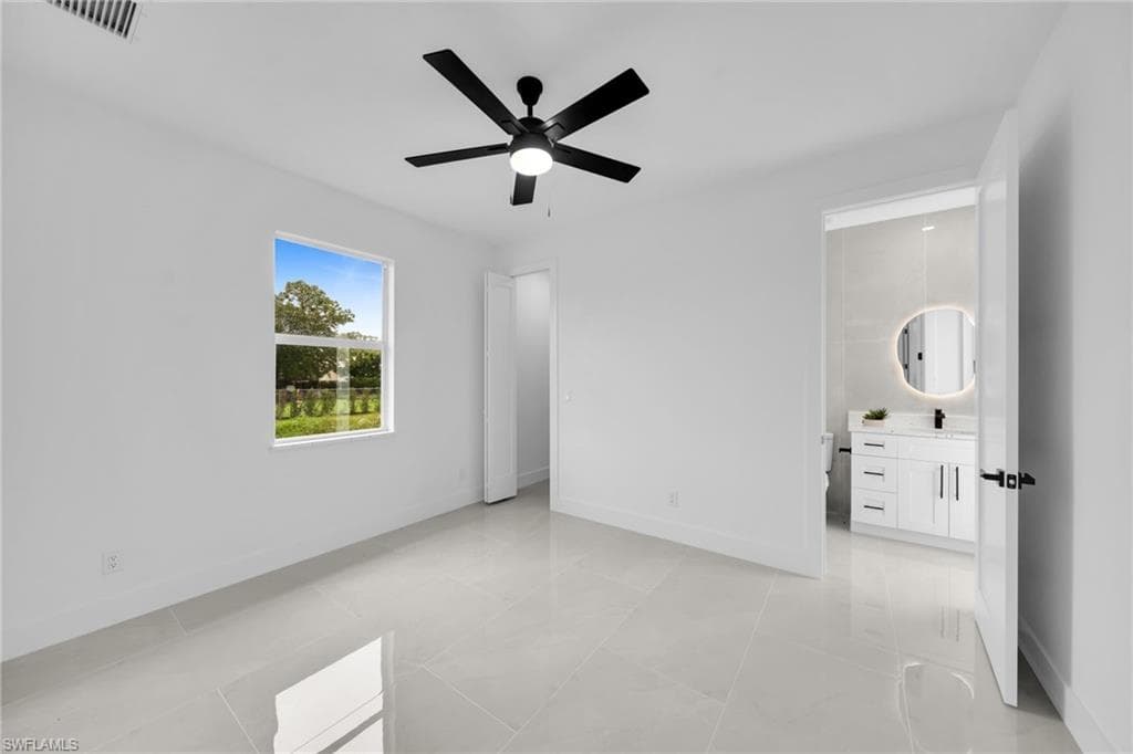 3901 39th ST SW-19