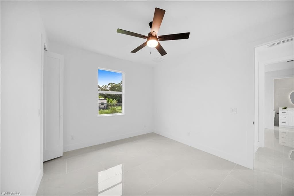 3901 39th ST SW-25