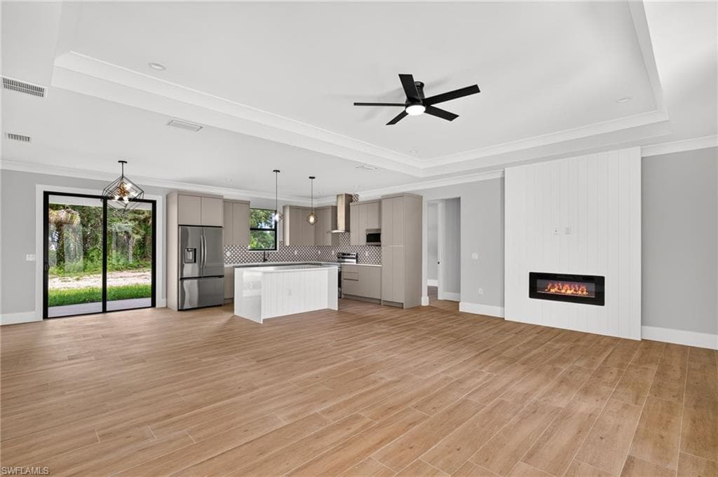 1259 47TH AVE NE-6