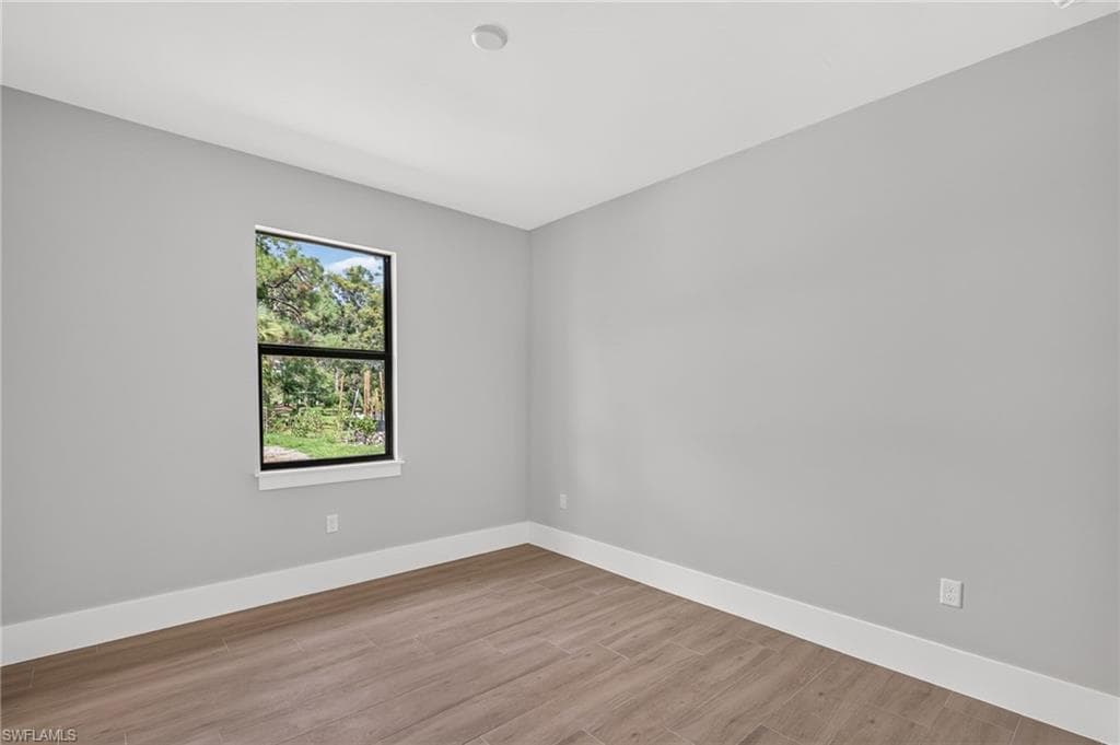 1259 47TH AVE NE-22