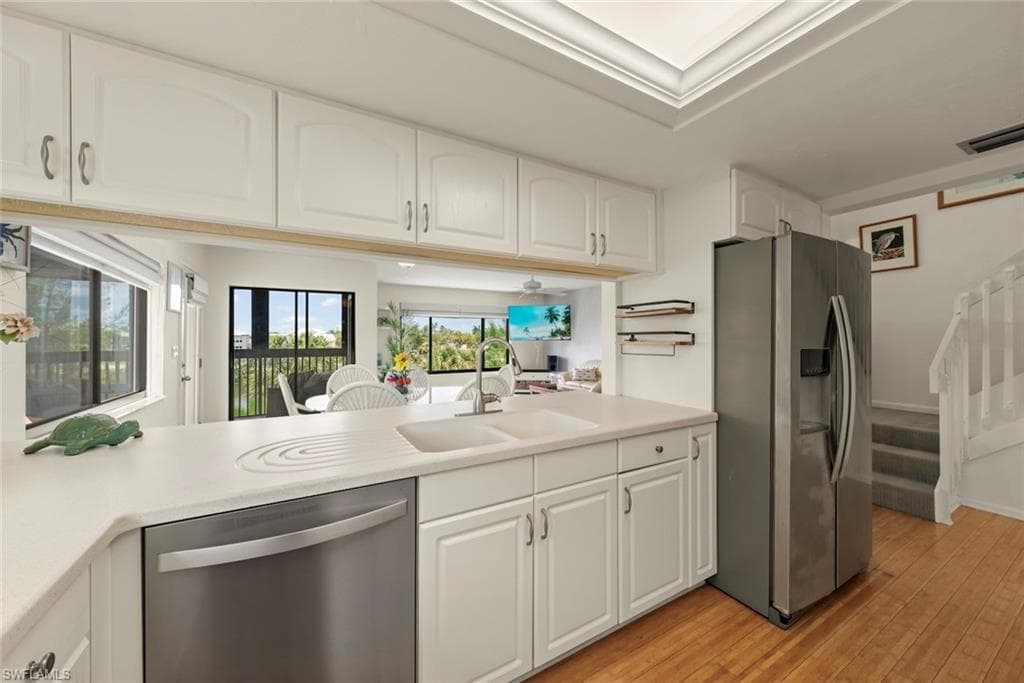 1394 Middle Gulf DR C-16
