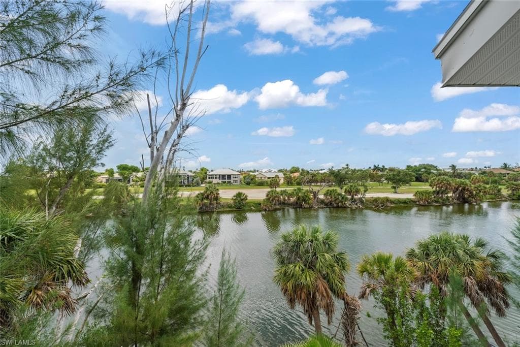 1394 Middle Gulf DR C-26