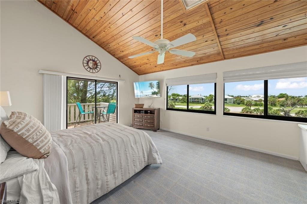 1394 Middle Gulf DR C-24