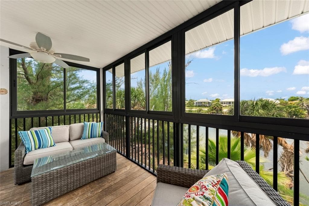 1394 Middle Gulf DR C-40