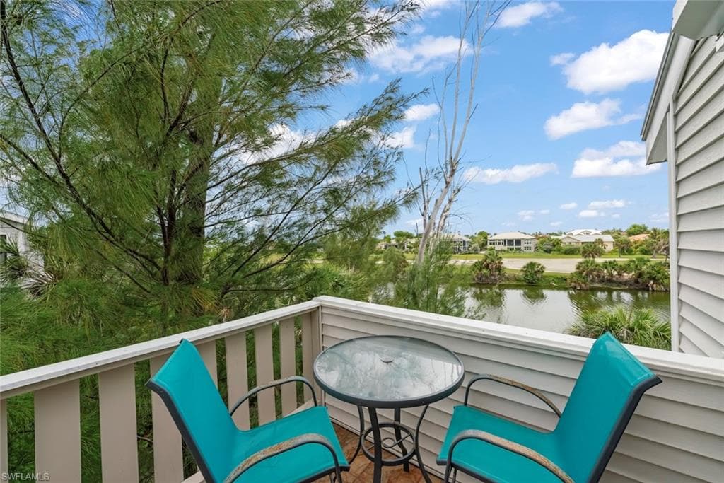 1394 Middle Gulf DR C-25