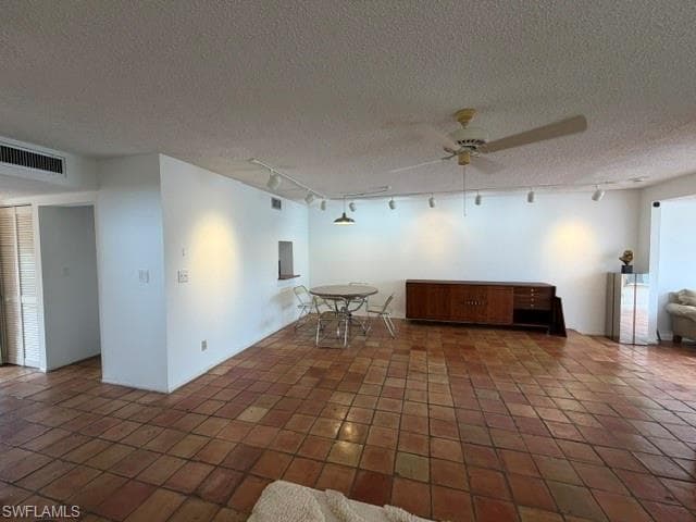 4289 Island CIR 3C-10