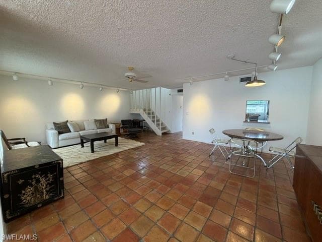 4289 Island CIR 3C-8