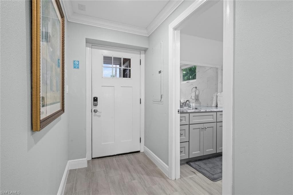 805 San Carlos DR-46