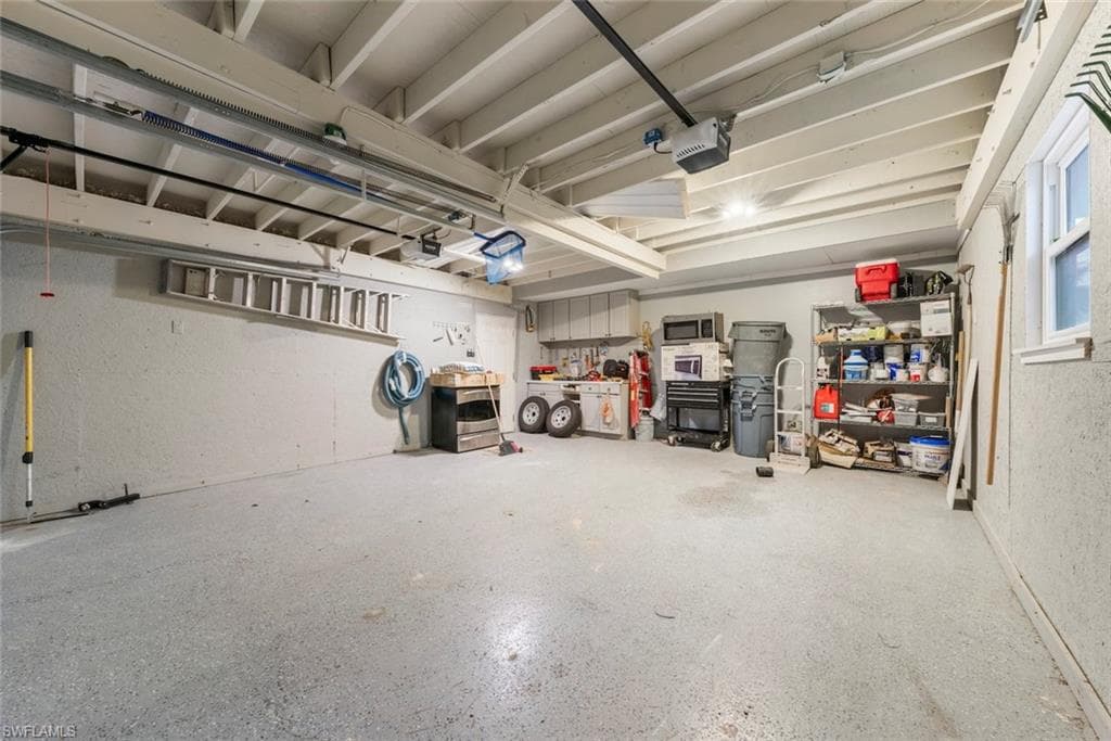 805 San Carlos DR-67