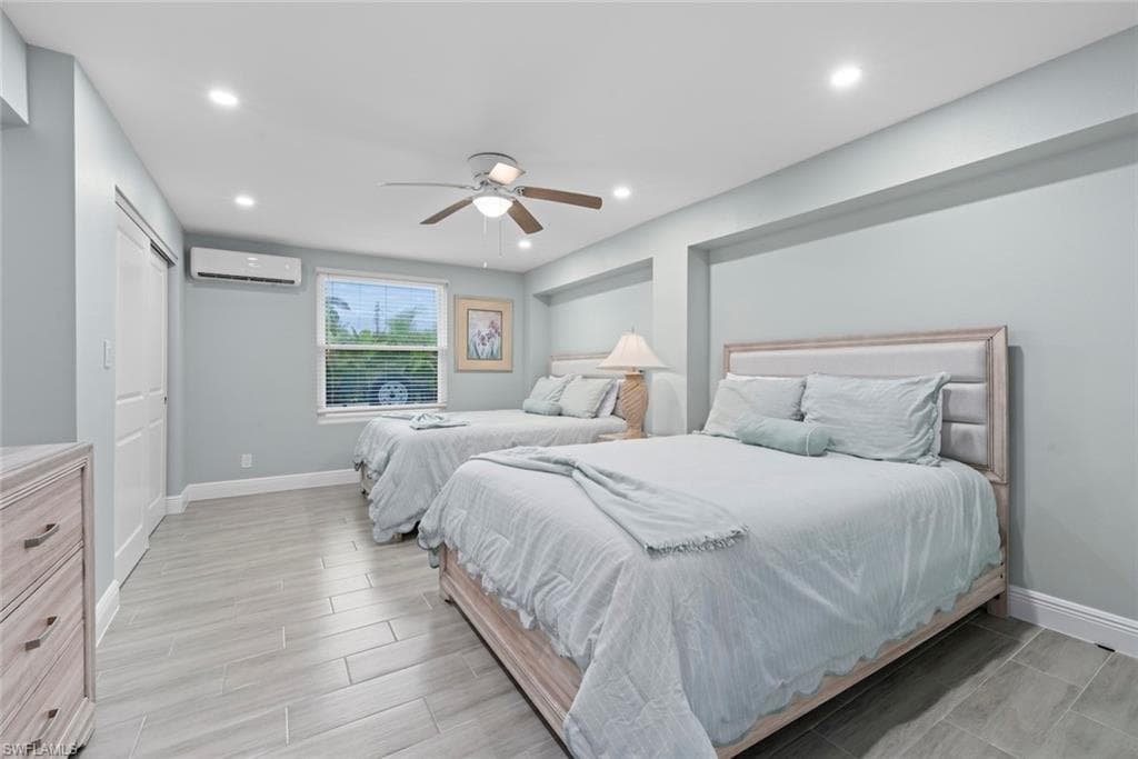 805 San Carlos DR-59