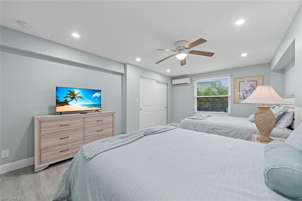 805 San Carlos DR-58