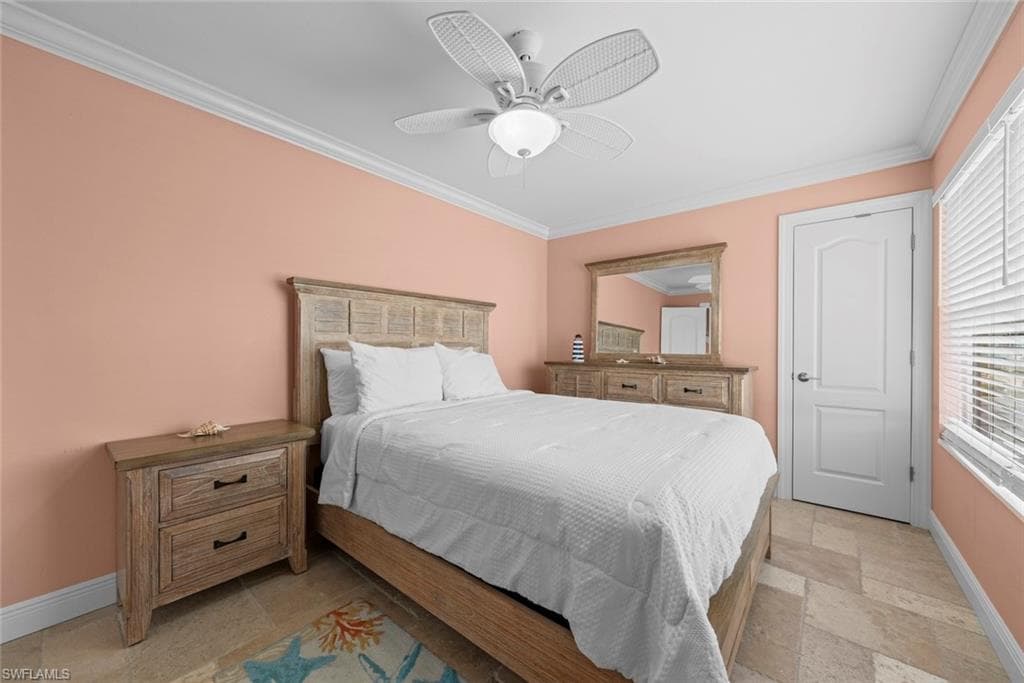 805 San Carlos DR-39