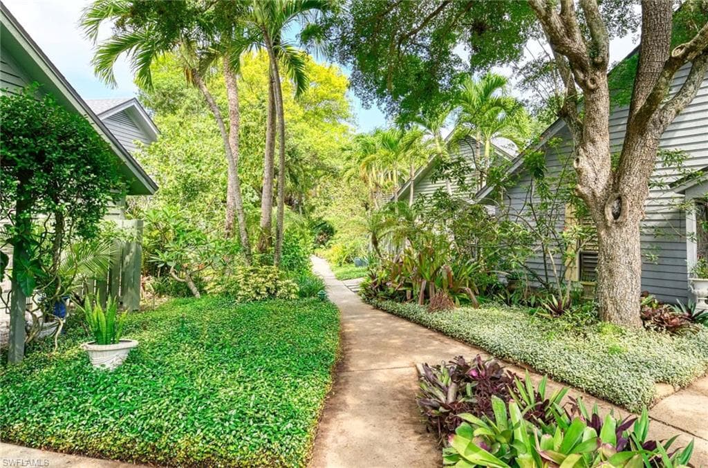 1325 Solana RD K3-22