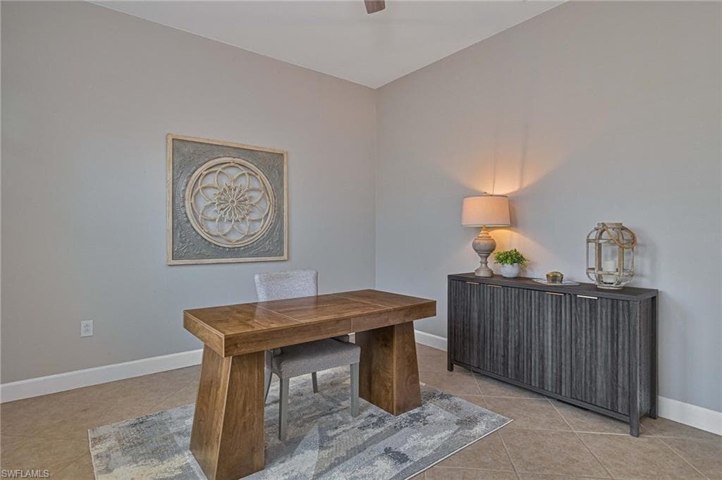 5709 Calmar Breeze LN-27