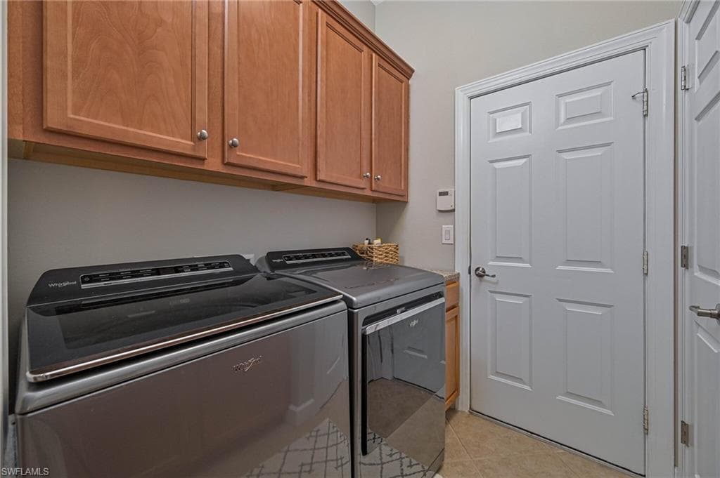 5709 Calmar Breeze LN-24