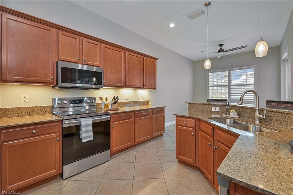 5709 Calmar Breeze LN-14
