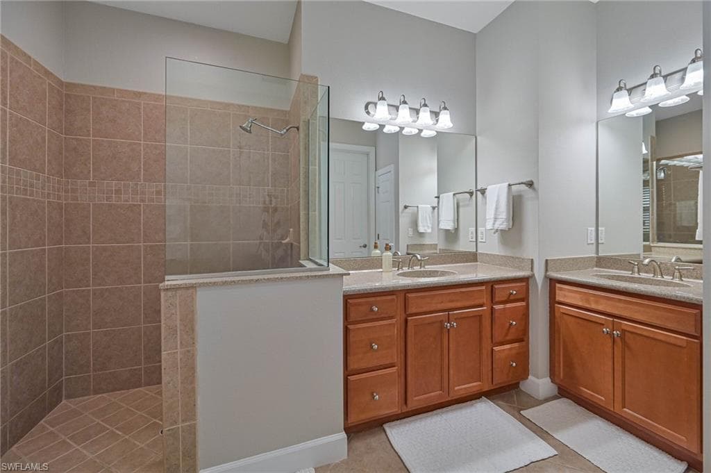 5709 Calmar Breeze LN-19